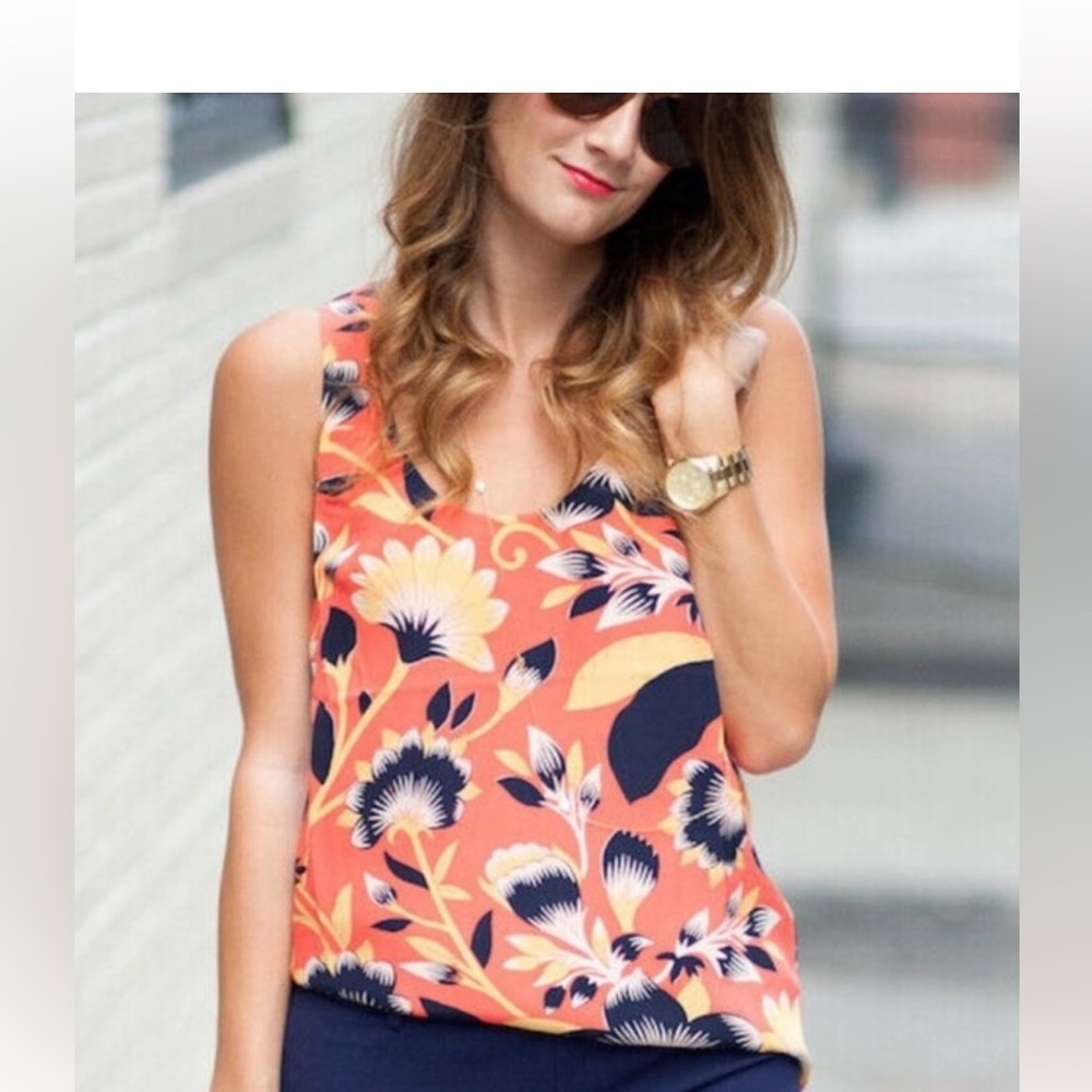 J CREW Hibiscus Floral 100% Silk Twisted Back Top Size 6T